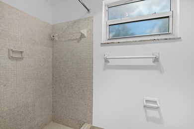 JUST REDUCED BY $10,000 Exceptional Value! Move-in ready - photo 25