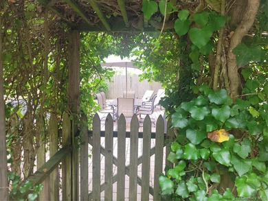 Come see this move in ready 3 Bedroom 1 Tub Shower Bath, Corner - photo 6
