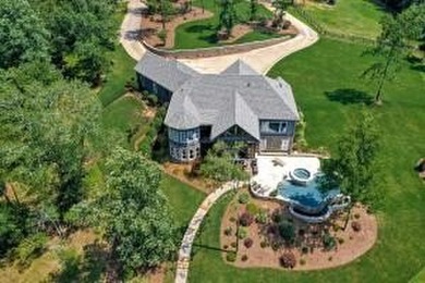 Sea Horse Farm, an extraordinary waterfront and equestrian - photo 5
