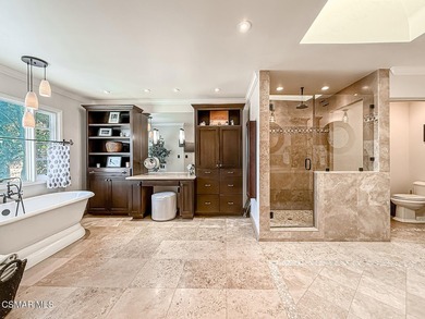 Welcome to an exceptional residence where luxury living meets - photo 47