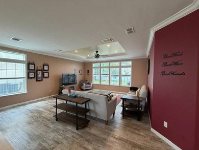 STUNNING POND & GOLF COURSE VIEWS - GOLF CART INCLUDED! - photo 12