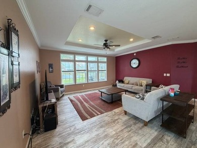 STUNNING POND & GOLF COURSE VIEWS - GOLF CART INCLUDED! - photo 13