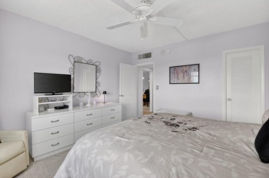 Spacious 1BR/1.5BA condo featuring the largest one-bedroom floor - photo 16
