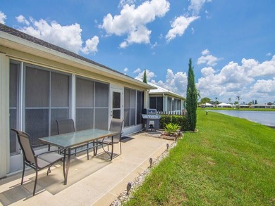 Welcome to this beautifully maintained 3/2/2 lakefront home - photo 21