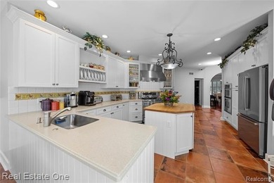 Welcome to 1937 Carsons Cove in Commerce Township's highly - photo 25