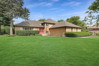 Lake Home Sale Pending in Homer Glen, Illinois