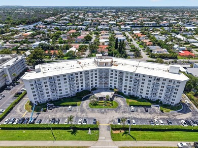 Spacious 1BR/1.5BA condo featuring the largest one-bedroom floor - photo 34