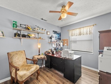 Welcome to this beautifully maintained 3/2/2 lakefront home - photo 45