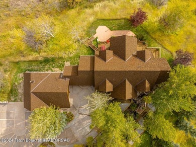 Escape to Bunk House Ranch-a mountain retreat set on 40 pristine - photo 5