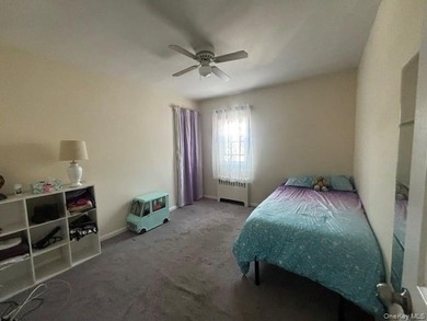 Beautiful 3 bedroom, 1 1/2 bath. Full basement with enclosed - photo 17
