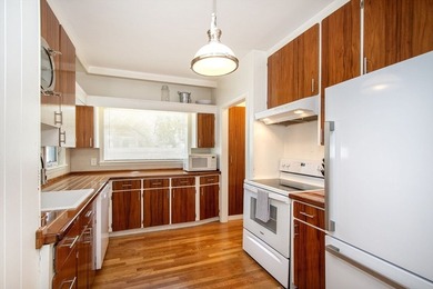 This circa 1920 oceanfront home in Quincy's most coveted - photo 27