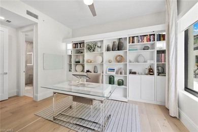 UNIQUE CORNER RESIDENCE IN QUATTRO AT NAPLES SQUARE WITH - photo 28