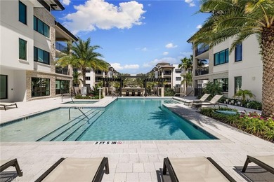 UNIQUE CORNER RESIDENCE IN QUATTRO AT NAPLES SQUARE WITH - photo 39