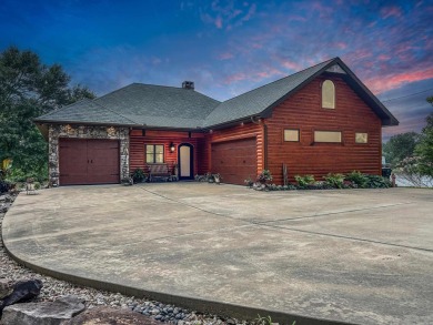 Lake Home For Sale in Hot Springs, Arkansas