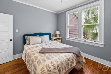 Income-producing duplex in desirable Baldwin Park offering a - photo 46