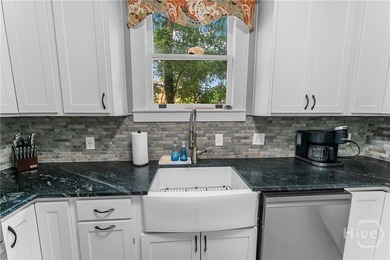 Income-producing duplex in desirable Baldwin Park offering a - photo 49