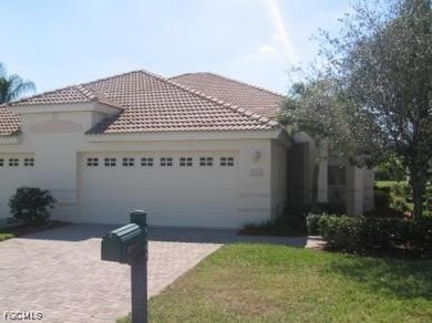 Lake Home Sale Pending in Fort Myers, Florida