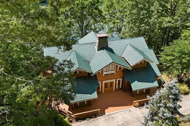 Exquisite Lakefront Log Retreat on Lake Santeetlah. Discover the - photo 3