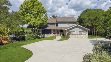 Camp Meeting Creek Lake Home For Sale in Kerrville Texas