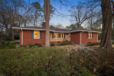 (private lake, pond, coastal) Home For Sale in Virginia Beach Virginia