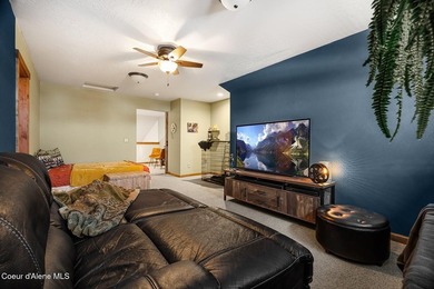 In the gated community of Radiant Lake Estates, this 2017 home - photo 14