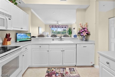 Check out this freshly painted super convenient first floor 2 - photo 7