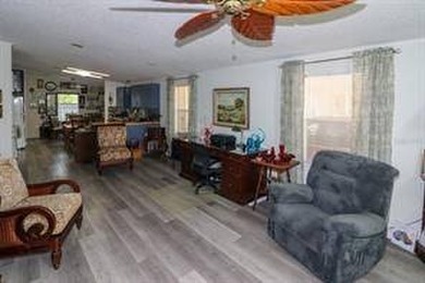 Seller is VERY MOTIVATED. Will consider all reasonable offers - photo 17