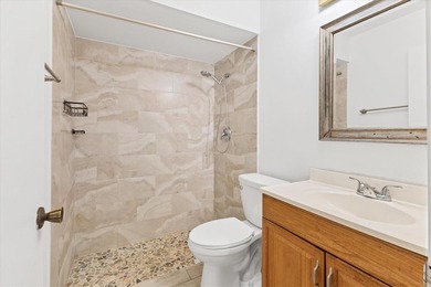 Virtually Staged. MAJOR VALUE ALERT! Seller just completed a - photo 21