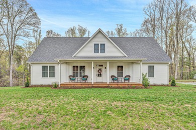 Lake Home For Sale in Hardy, Virginia