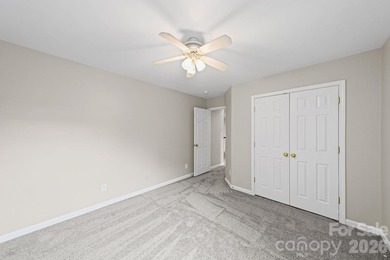 Welcome home to this stunning Hunter Oaks retreat featuring a - photo 27