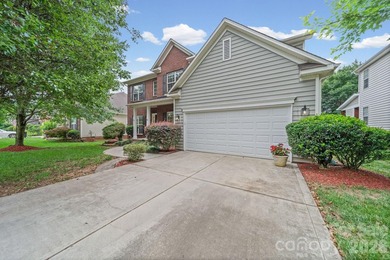 Welcome home to this stunning Hunter Oaks retreat featuring a - photo 42