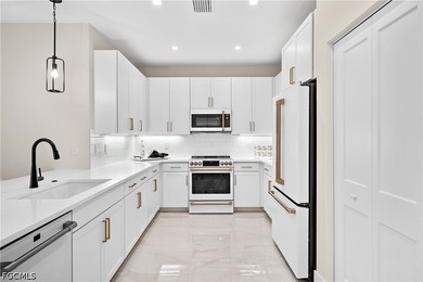 NEW CONSTRUCTION LUXURY TOWNHOME WITH OVER 2,200 SQ. FT. OF - photo 2