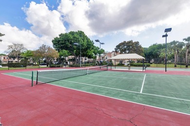 Updated 2 bedroom, 2.5-bathroom DiVosta built townhouse in the - photo 19