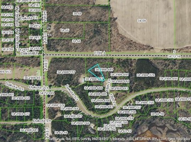 Nicely wooded 1.05 acre parcel with deeded access to Castle Rock - photo 29