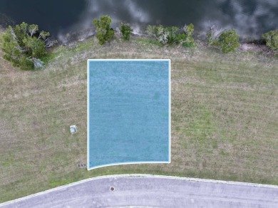 Lake Lot For Sale in St Cloud, Florida