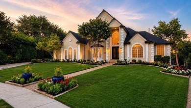 2880 Hidden Creek Ln, McKinney, TX 75072 is a stunning 7,000+ - photo 1