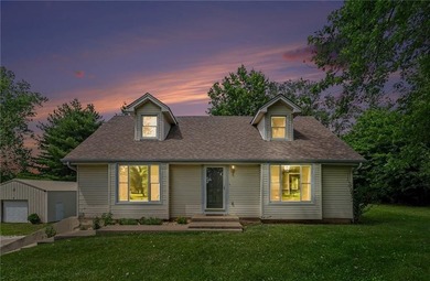 Enjoy the perfect blend of country living and convenience with - photo 2