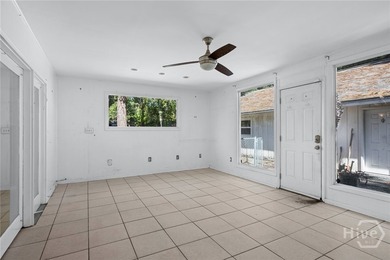 A Mid-Century home in Midtown is available for purchase, a 2 - photo 19