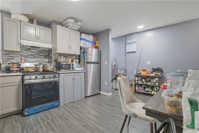 Don't miss this incredible opportunity to own a beautiful home - photo 21