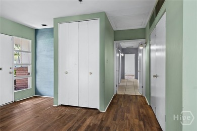 A Mid-Century home in Midtown is available for purchase, a 2 - photo 21