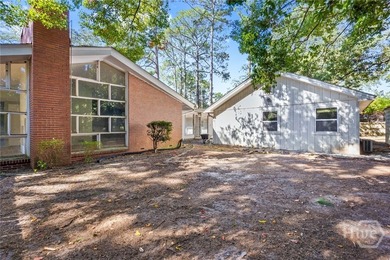 A Mid-Century home in Midtown is available for purchase, a 2 - photo 33