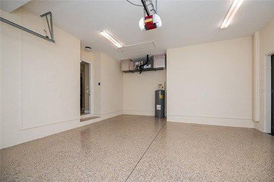 Ideally positioned in the heart of Venice Island, 612 Barcelona - photo 37