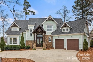 Lake Wylie Home For Sale in Belmont North Carolina