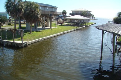 Step back to a simpler time in this charming coastal retreat - photo 23
