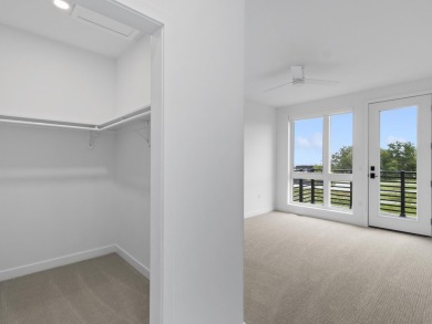 This home is located in one of Oak Creek's finest communities - photo 7