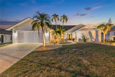 Cape Coral Lakes Area Home For Sale in Cape Coral Florida