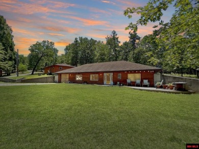 Bull Shoals Lake Home For Sale in Oakland Arkansas