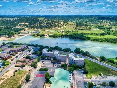 Exceptional third floor unit overlooking the Guadalupe River and - photo 4