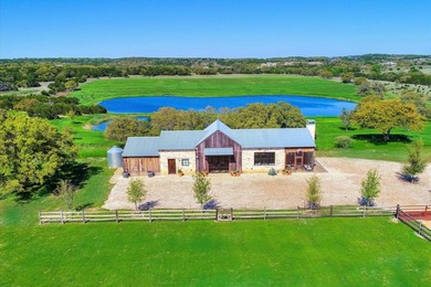 Welcome to a rare blend of bold Texas beauty & modern luxury - photo 7