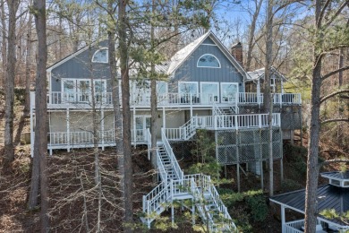 Smith Lake (Main Channel) This amazing 3BR/3BA lake home has - Lake Home For Sale in Jasper, Alabama